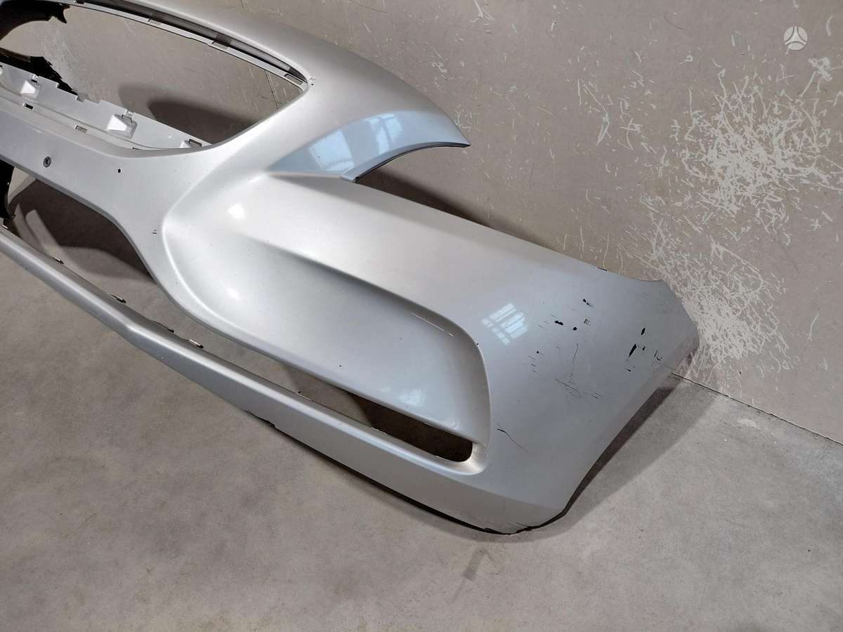 Volvo V40 bumpers