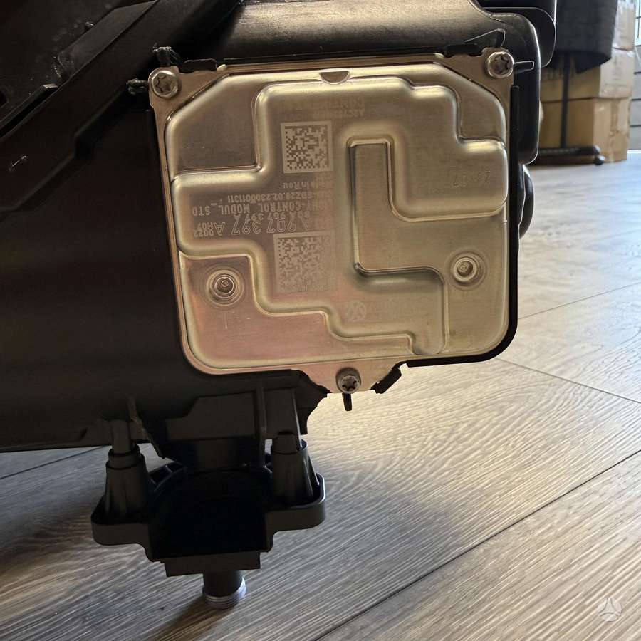 Porsche Cayenne lights