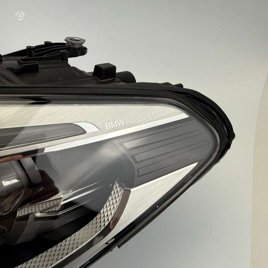 BMW 5 serija lights