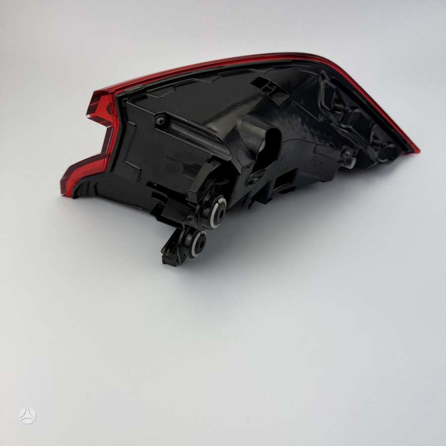 Audi Q8 фары