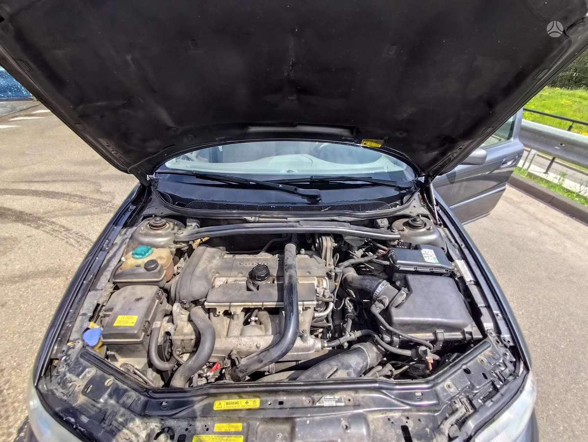 Volvo S60, 2.0 l., Седан