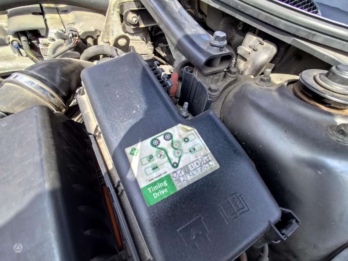 Volvo S60, 2.0 l., Седан
