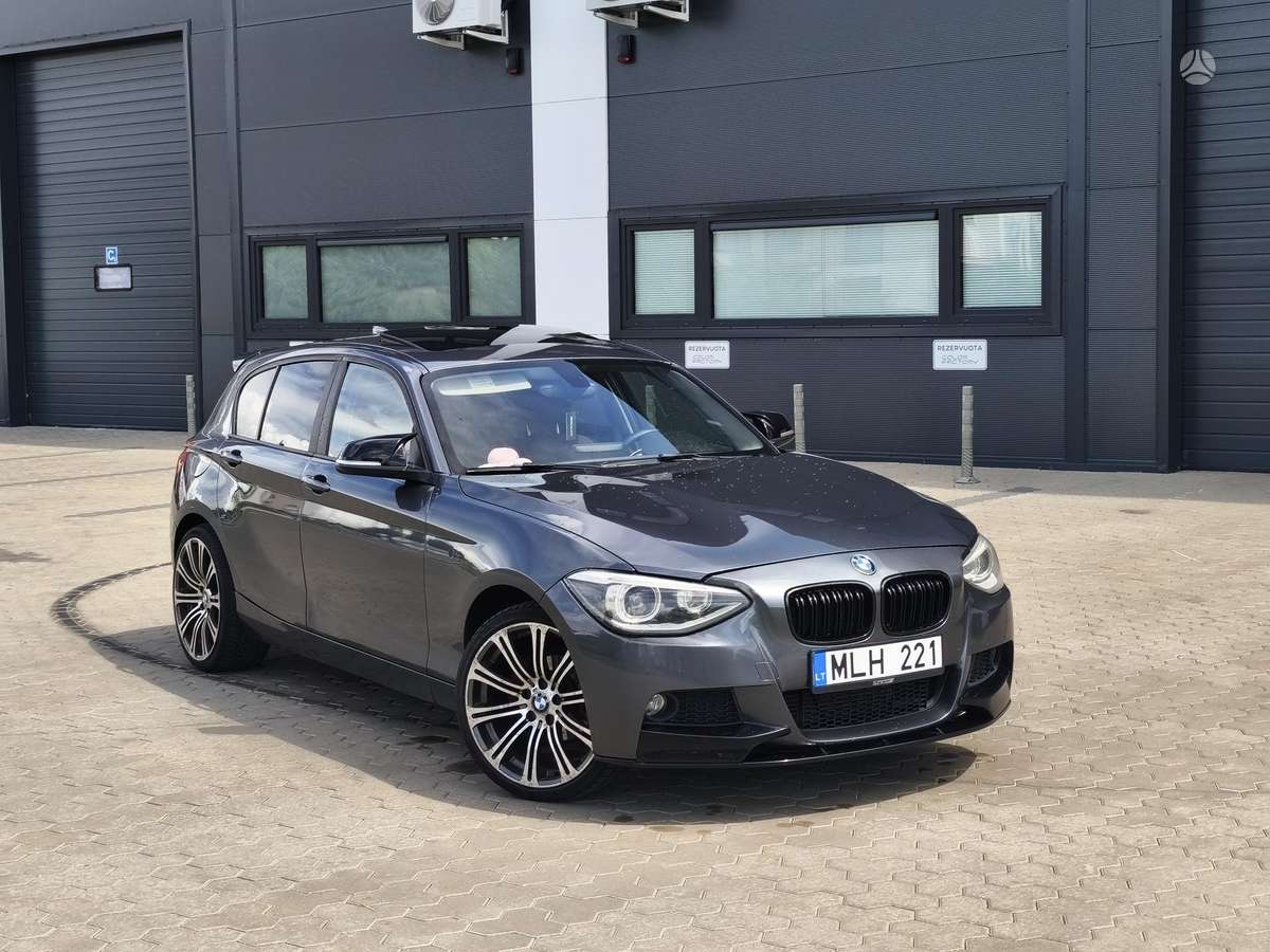 BMW 118, 2.0 l., Хэтчбек