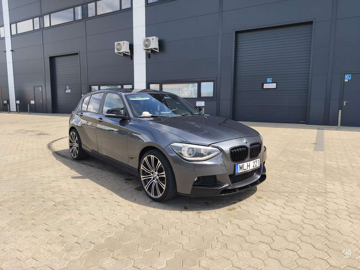 BMW 118, 2.0 l., Хэтчбек