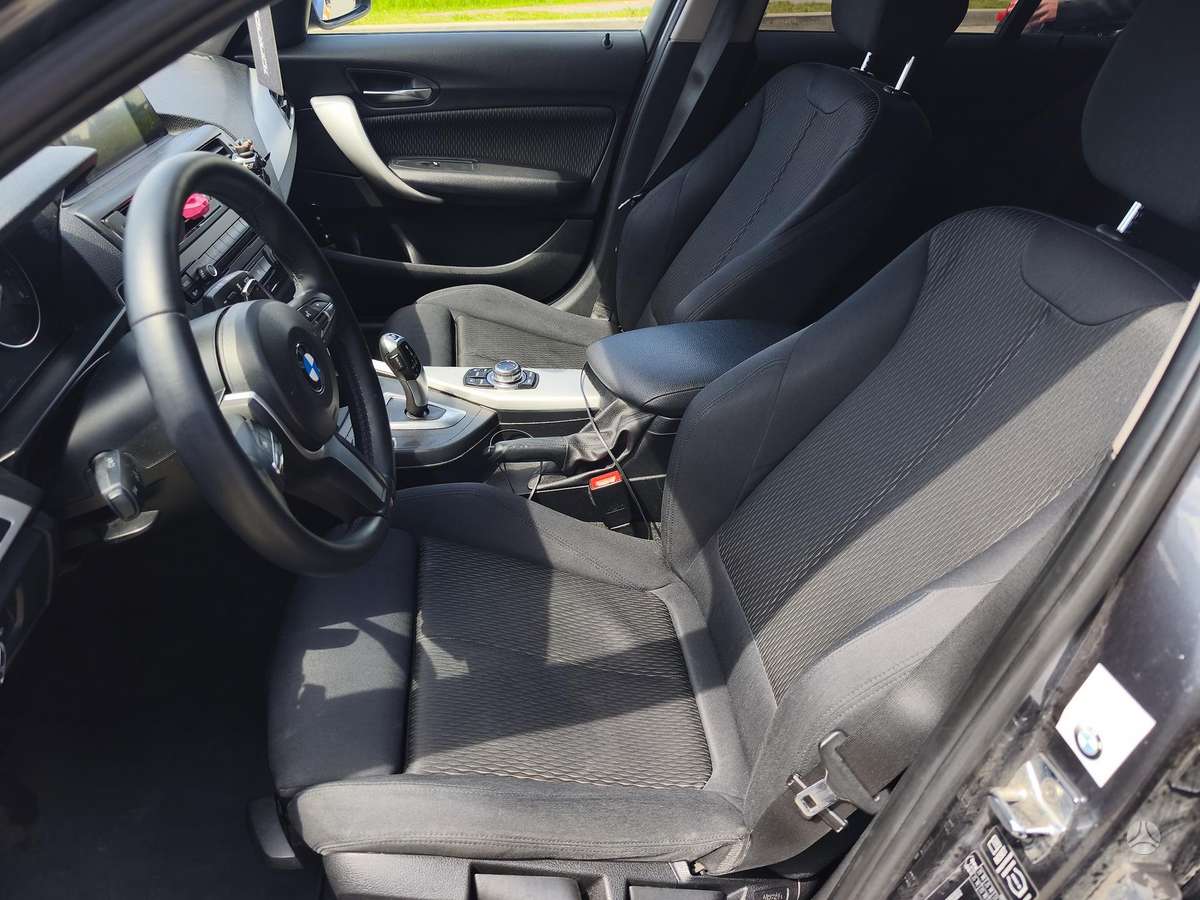 BMW 118, 2.0 l., Хэтчбек