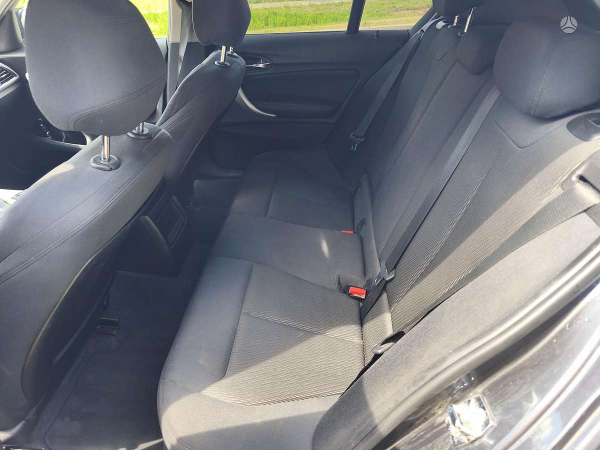 BMW 118, 2.0 l., Хэтчбек
