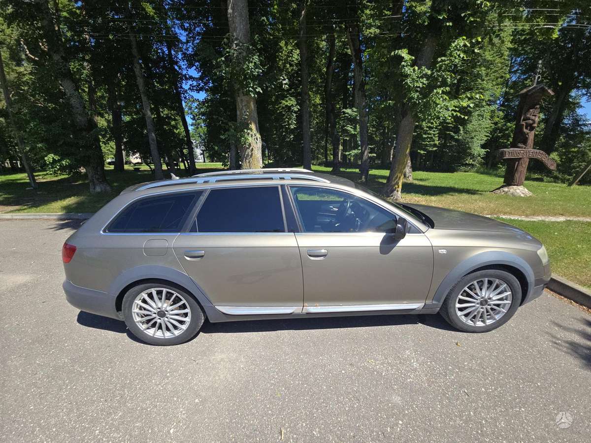 Audi A6 allroad, 3.0 l., Универсал
