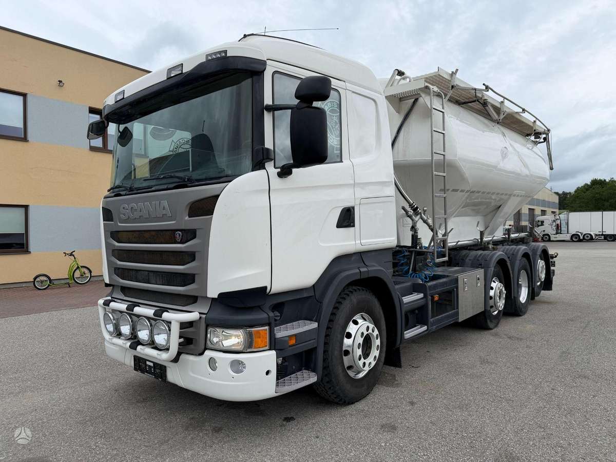 Scania R490, milk trucks
