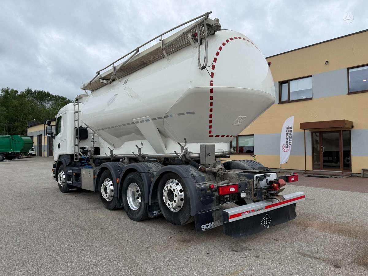 Scania R490, milk trucks