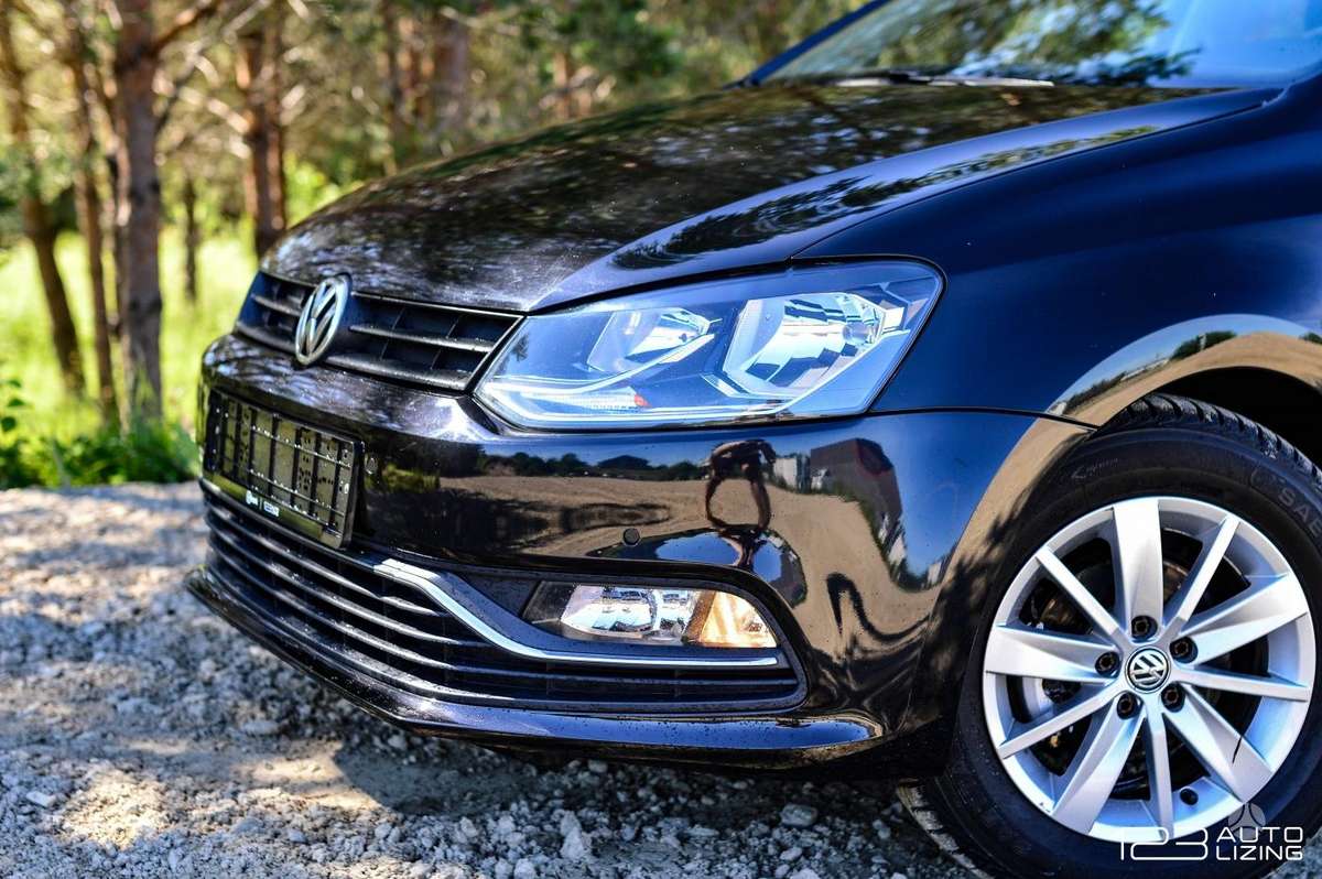 Volkswagen Polo - 2
