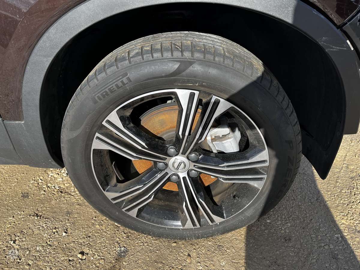 Volvo XC40, 4384, по частям