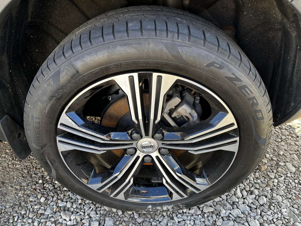 Volvo XC40, 4384, по частям