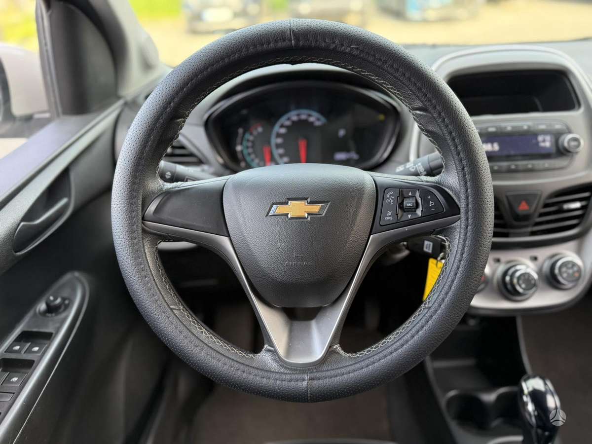 Chevrolet Spark, 1.0 l., hečbekas