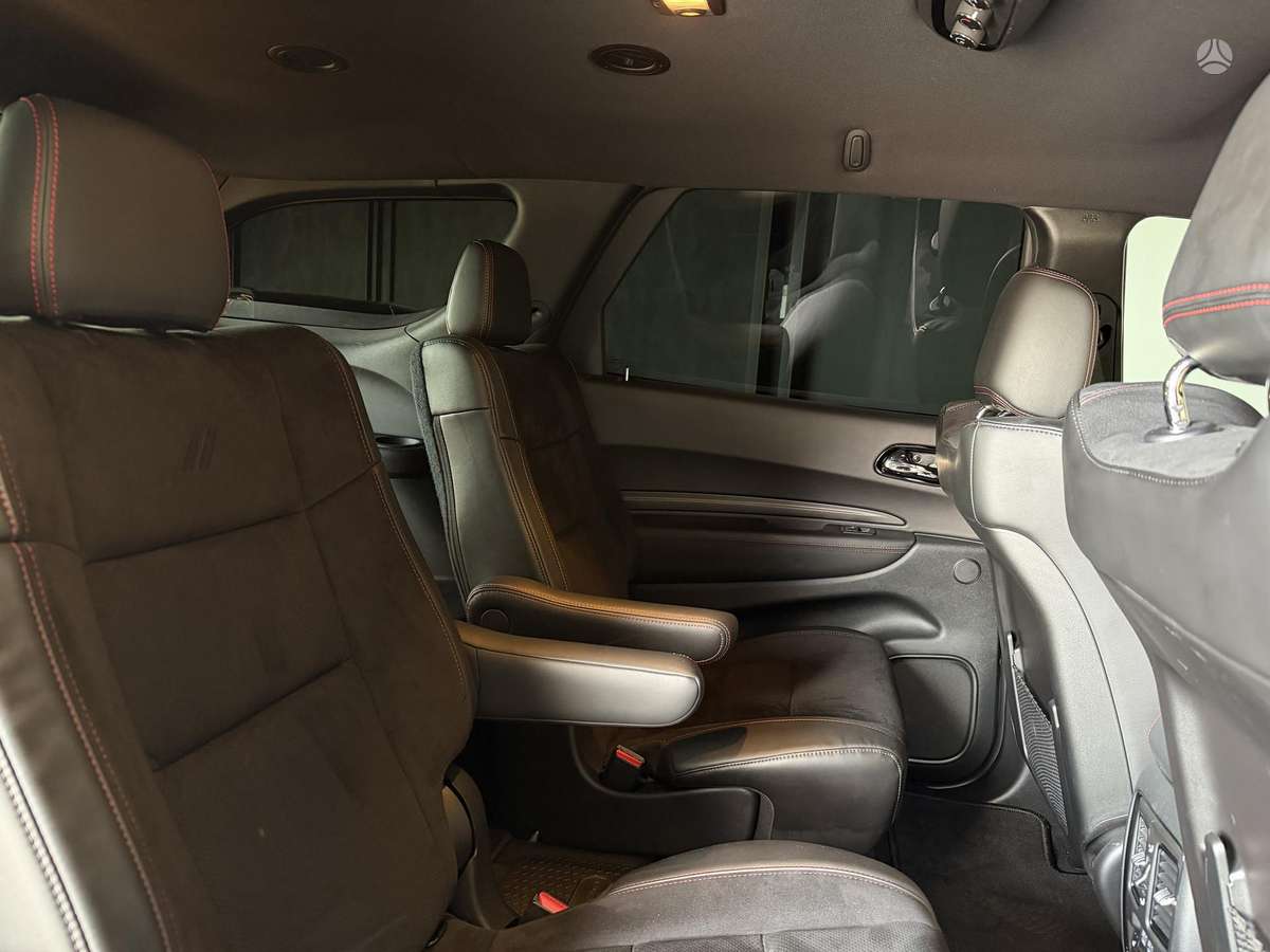 Dodge Durango, 5.7 l., off-road / crossover