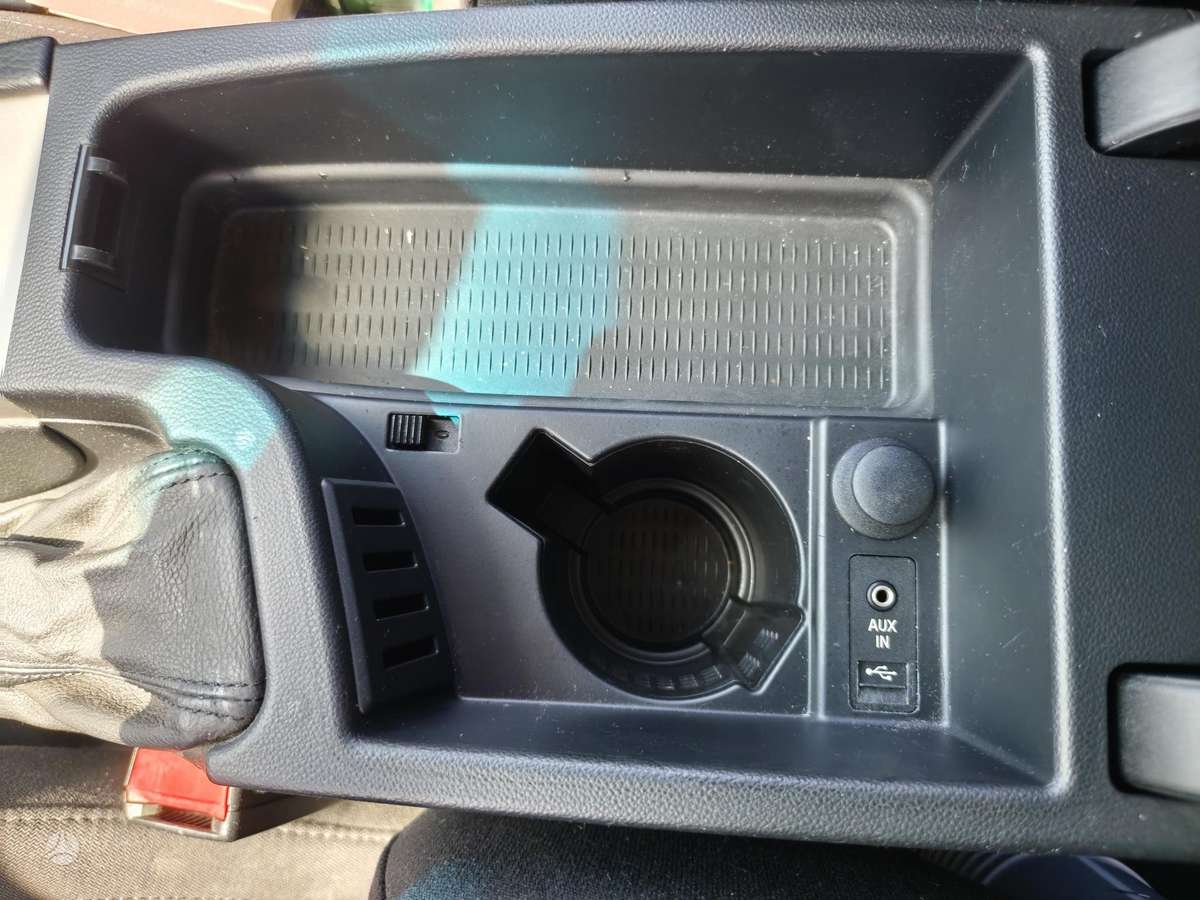 BMW 318, 2.0 l., Седан