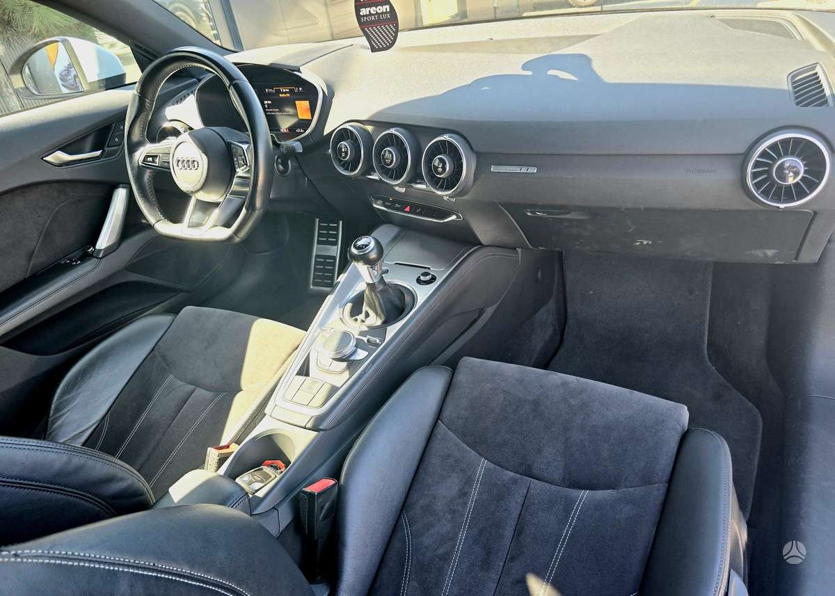 Audi TT, 2.0 l., coupe