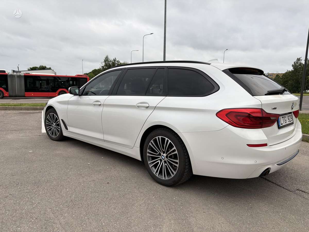 BMW 520, 2.0 l., Универсал