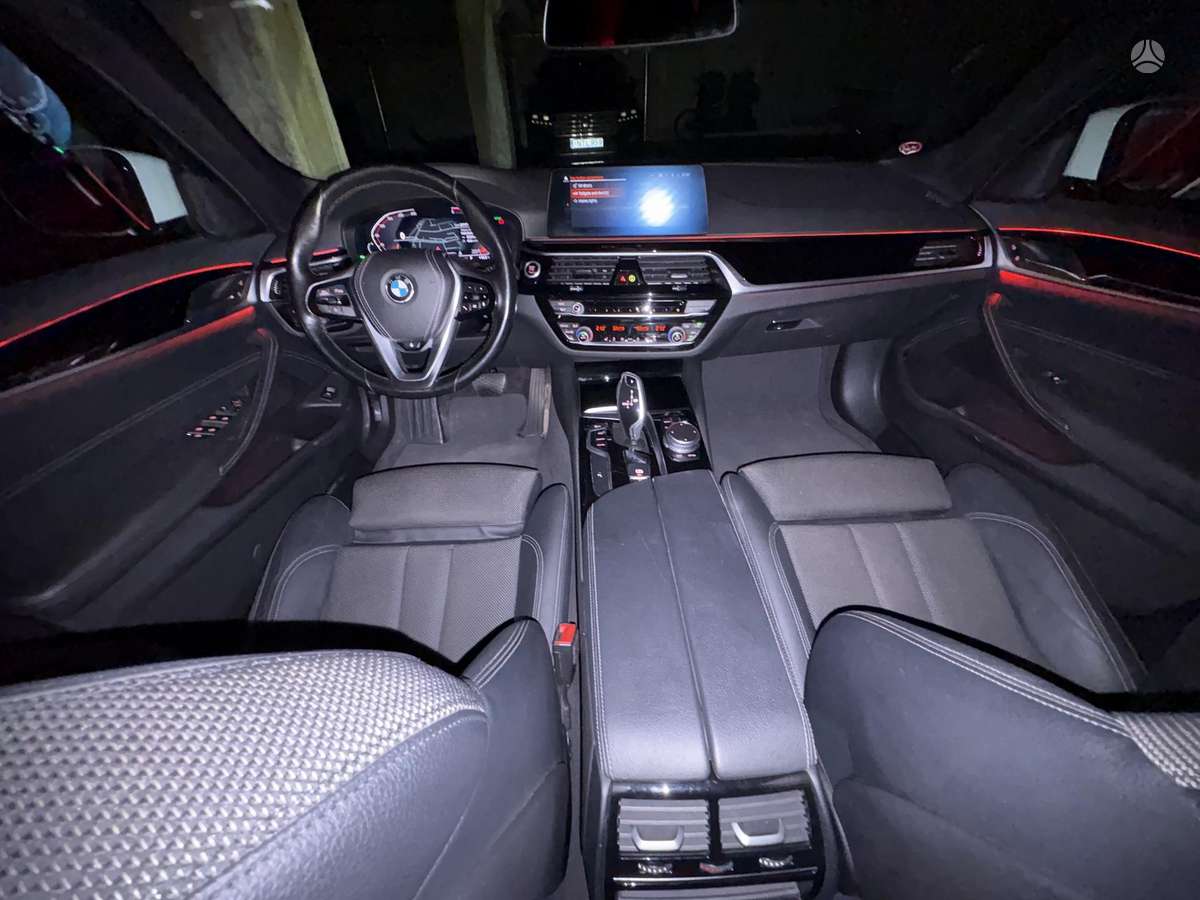 BMW 520, 2.0 l., Универсал