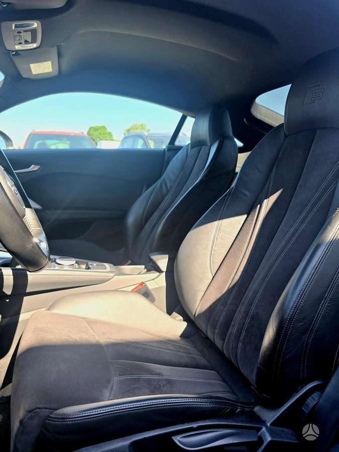 Audi TT, 2.0 l., coupe