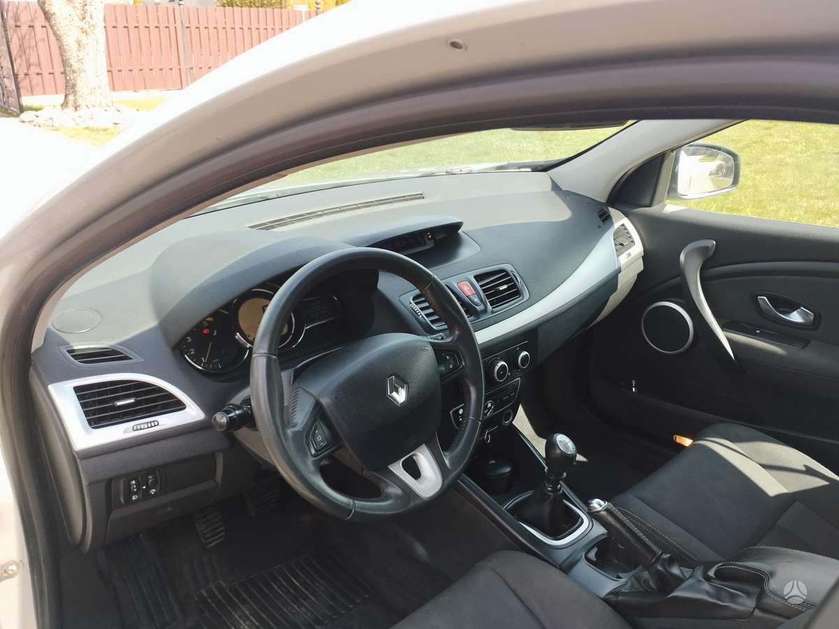 Renault Megane - 8