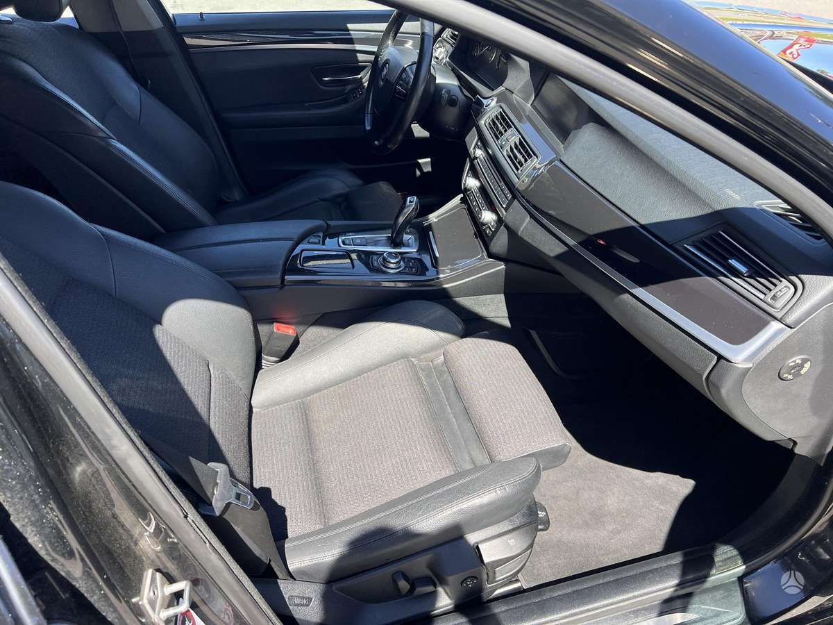 BMW 520, 2.0 l., Седан