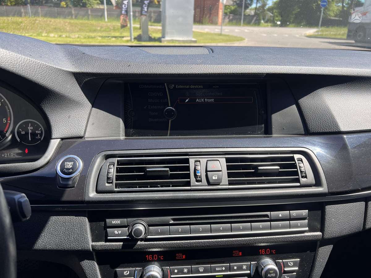 BMW 520, 2.0 l., Седан