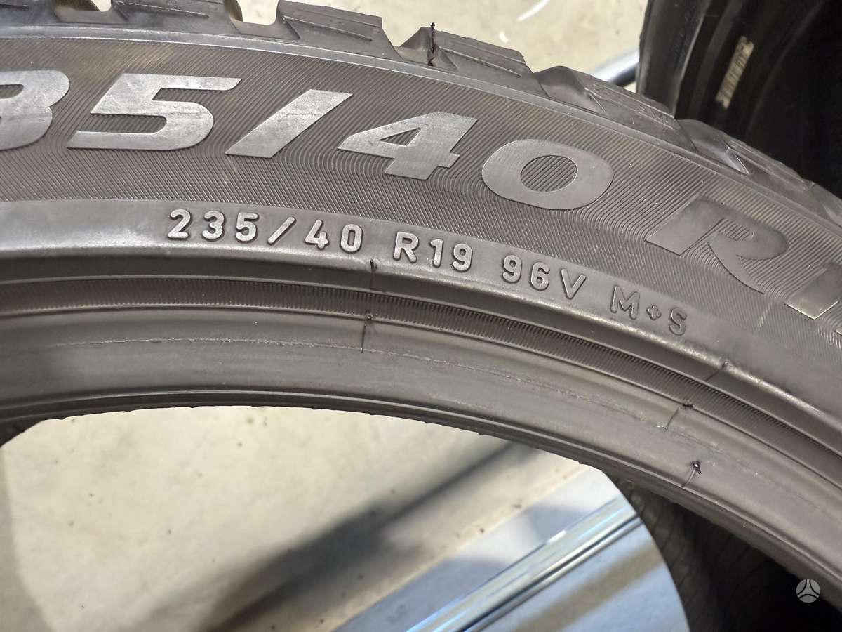 Pirelli Sottozero3, winter 235/40 R19