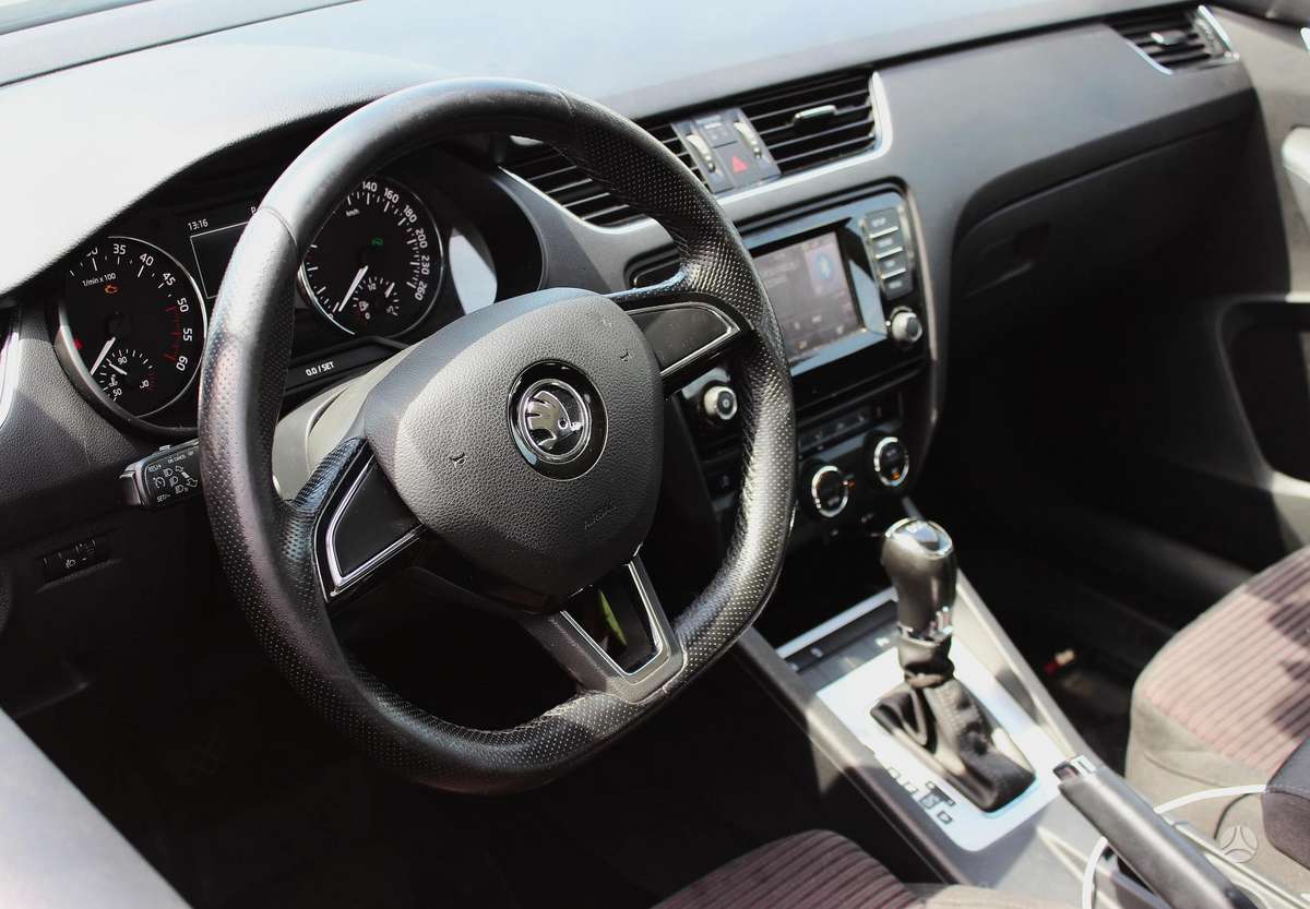 Škoda Octavia - 9