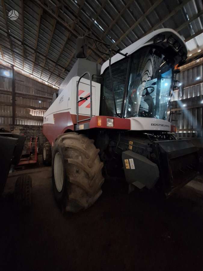 Rostselmash Acros 580, combine harvesters