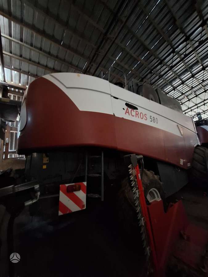 Rostselmash Acros 580, combine harvesters