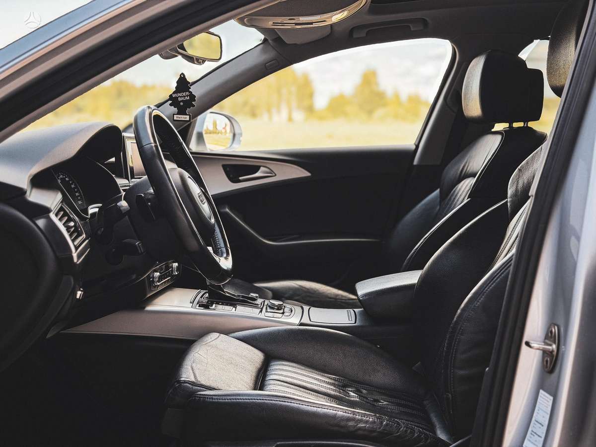 Audi A6, 3.0 l., universalas