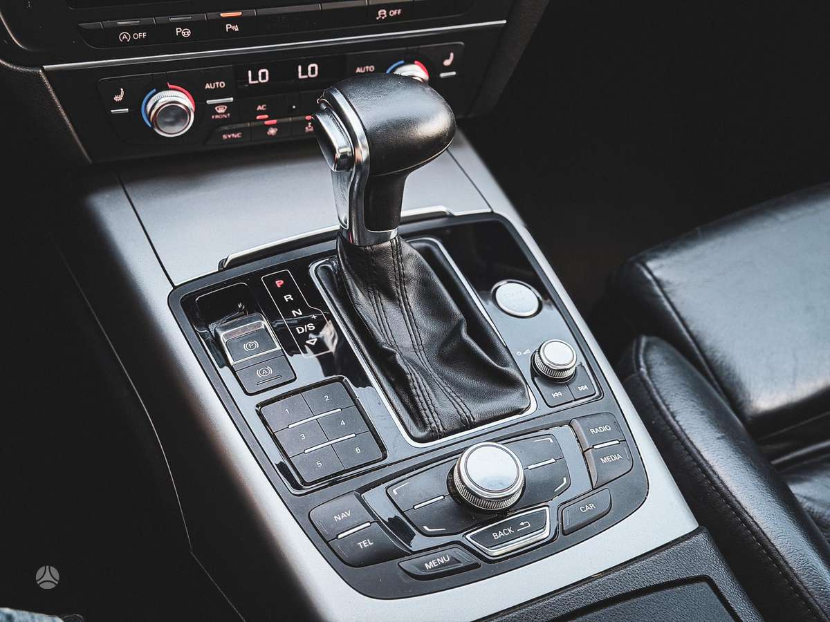 Audi A6, 3.0 l., wagon
