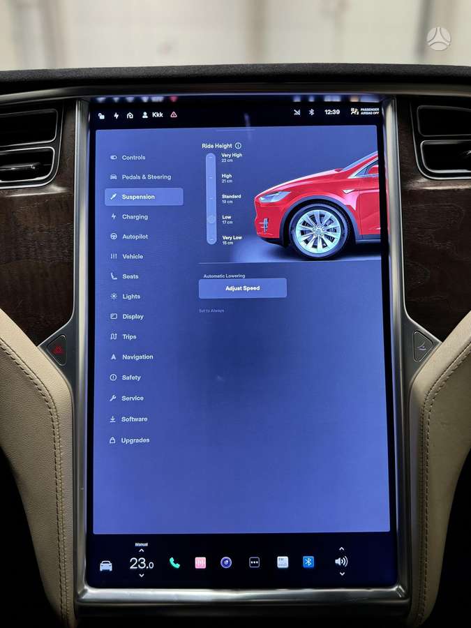 Tesla Model X, 90 kWh, off-road / crossover