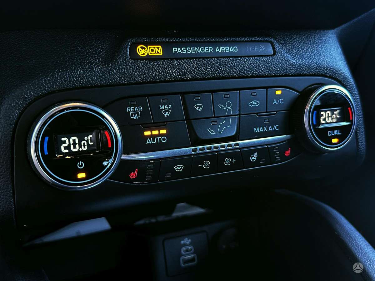 Ford Focus, 1.0 l., Универсал