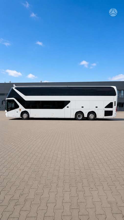 Neoplan SKYLINER, recreational