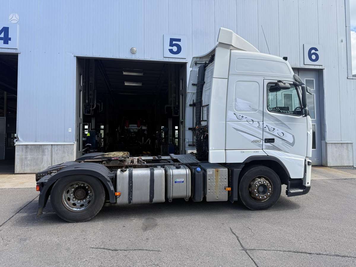 Volvo FH460 Globetrotter, single sleeper