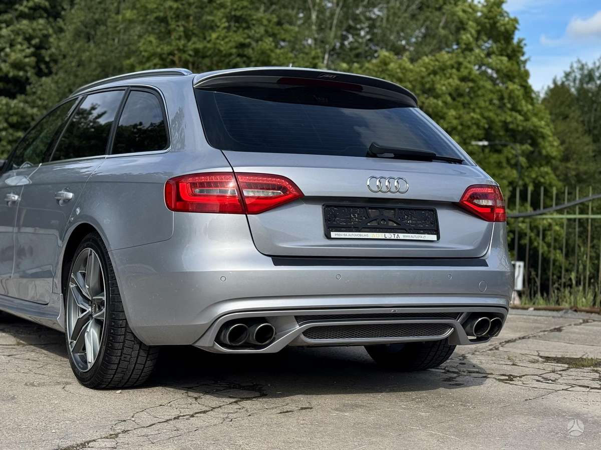 Audi A4, 2.0 l., Универсал
