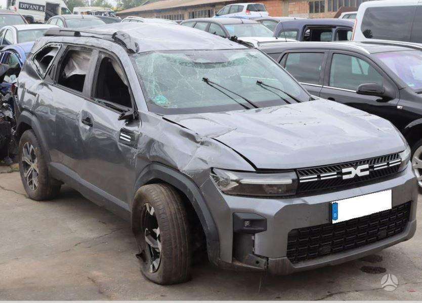 Dacia Bigster for parts