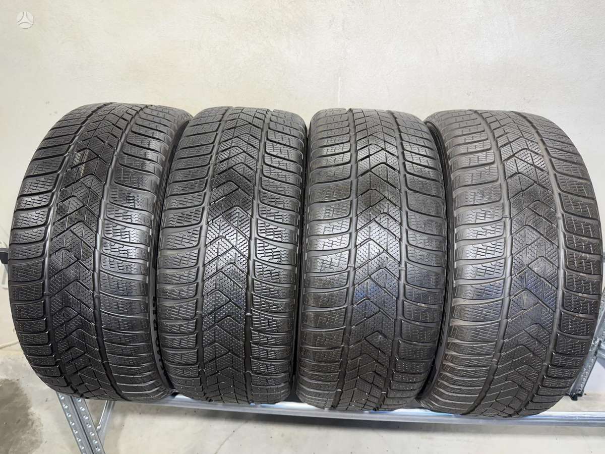 Pirelli Sottozero3, winter 235/40 R19