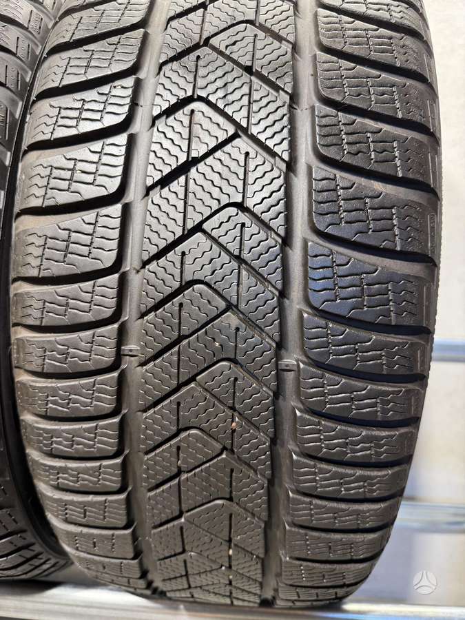 Pirelli Sottozero3, winter 235/40 R19