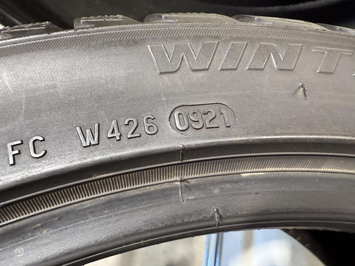 Pirelli Sottozero3, winter 235/40 R19