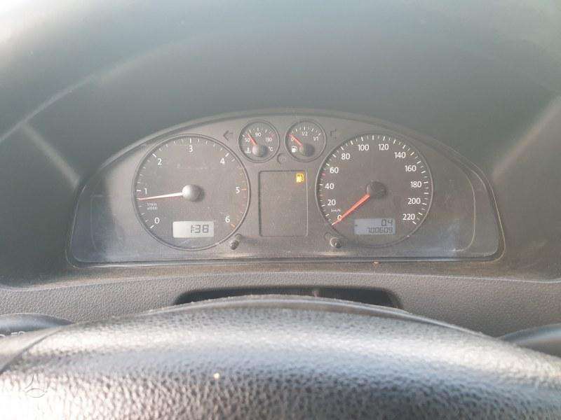 Volkswagen Transporter - 9
