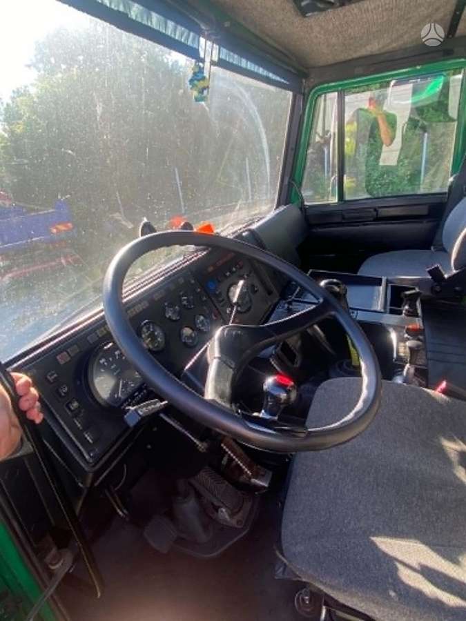 MAZ 5516, savivarčiai