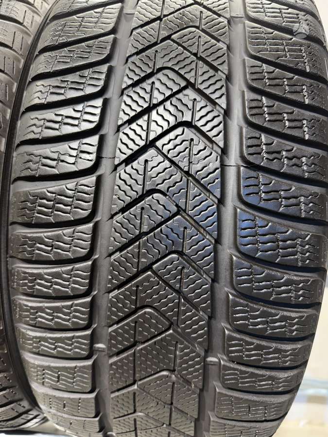 Pirelli Sottozero3, žieminės 235/40 R19