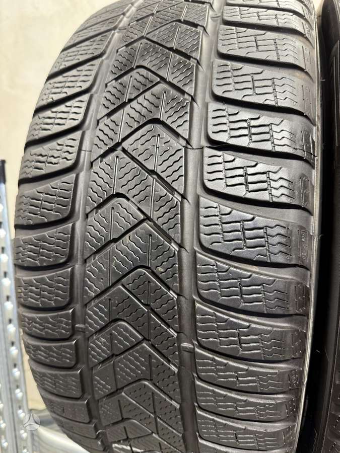 Pirelli Sottozero3, зимние 235/40 R19