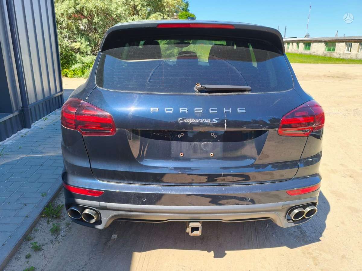 Porsche Cayenne по частям