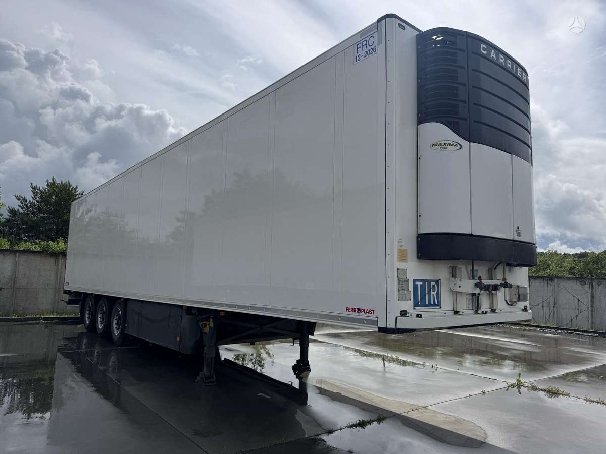 Schmitz SKO24, refrigerated