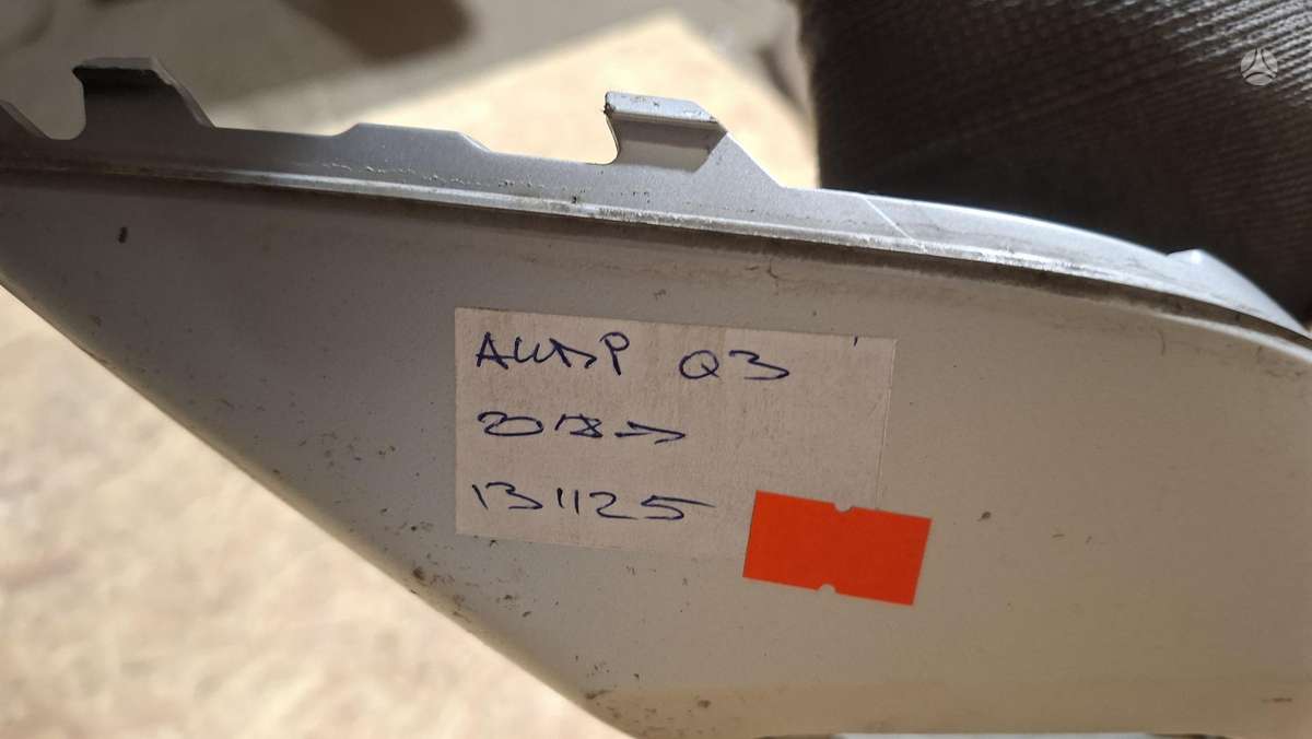 Audi Q3, 83A807568, Cen31870