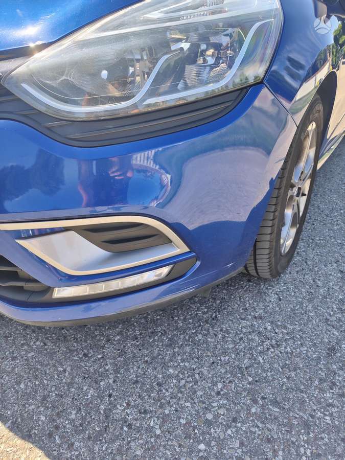Renault Clio - 9