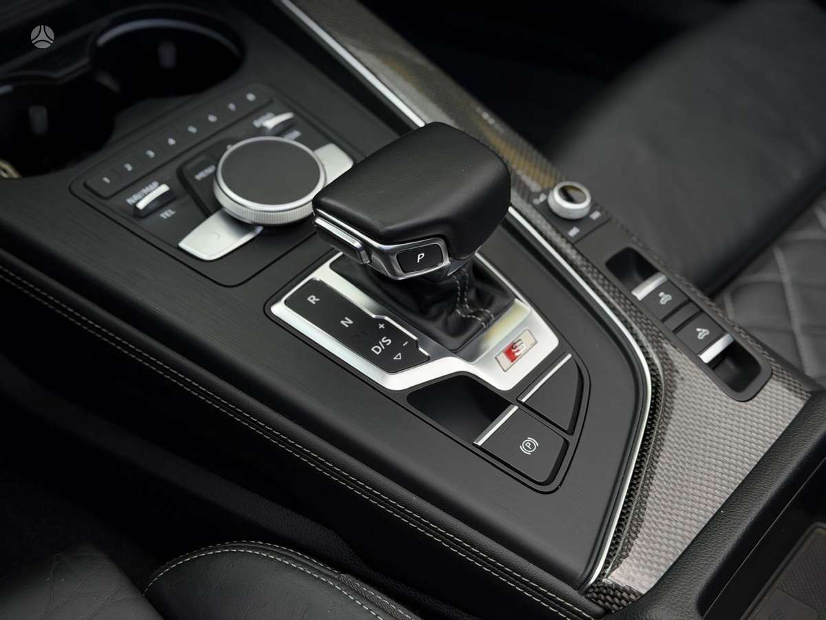 Audi A5, 3.0 l., convertible